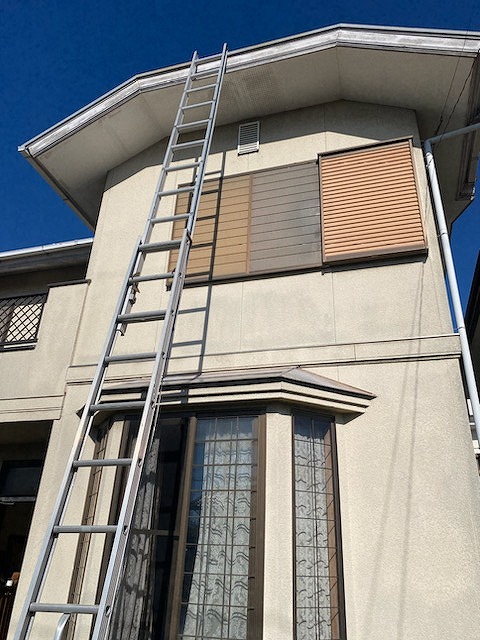 田原市田原町にて訪問業者にカラーベスト屋根の棟板金の錆を指摘されたが、不信感が拭えずお問合せ頂きました