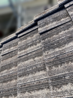 岡崎市　セメント瓦　特有　不具合　ケラバ　傾き　浮き　落下　修理 　補修