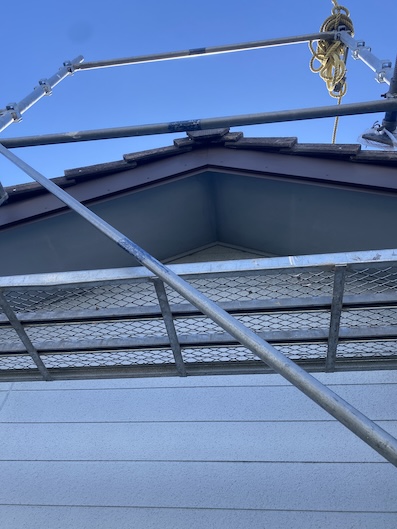 豊橋市　瓦屋根　雨漏り　破風板　板金　カバー　SGL　修理