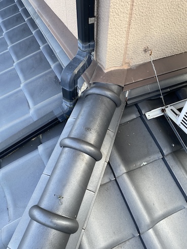 豊橋市　瓦屋根　点検項目　壁部　のし　板金