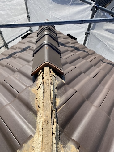 豊橋市　屋根　棟瓦　釘浮き　やりかえ　棟下地　確認　撤去