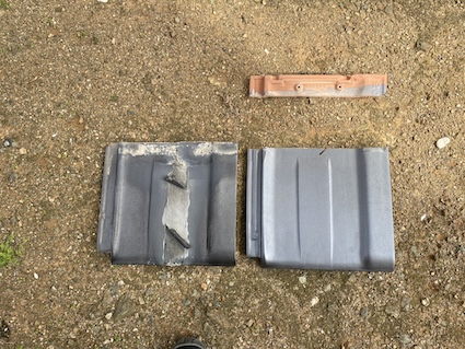 割れた瓦　交換　差し替え