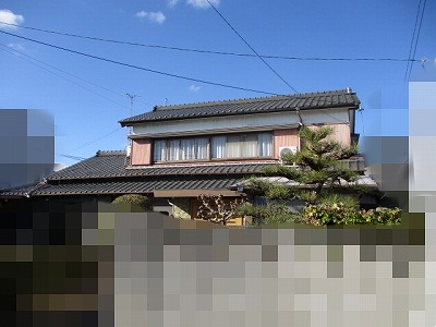 豊川市でお住まいの耐震を検討中のお客様、瓦屋根を軽くするご提案をしました！　