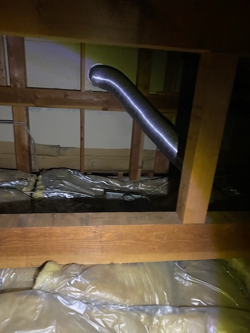 田原市　小屋裏　天井断熱　不備　暑い