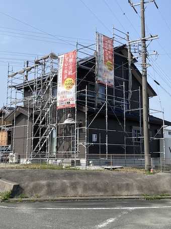 足場　仮設　看板シート