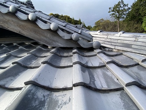 屋根　漆喰　棟　豊川市