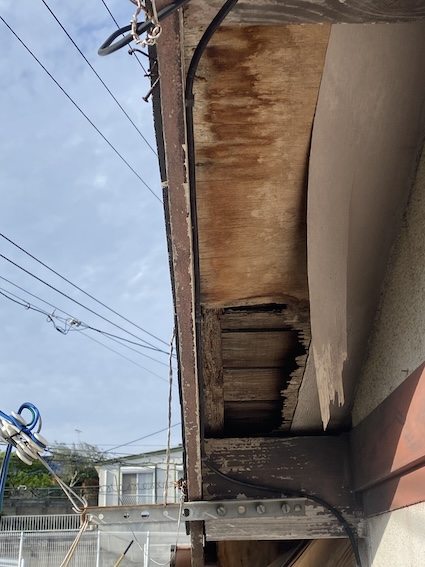 豊橋　軒天　修理　剥がれ