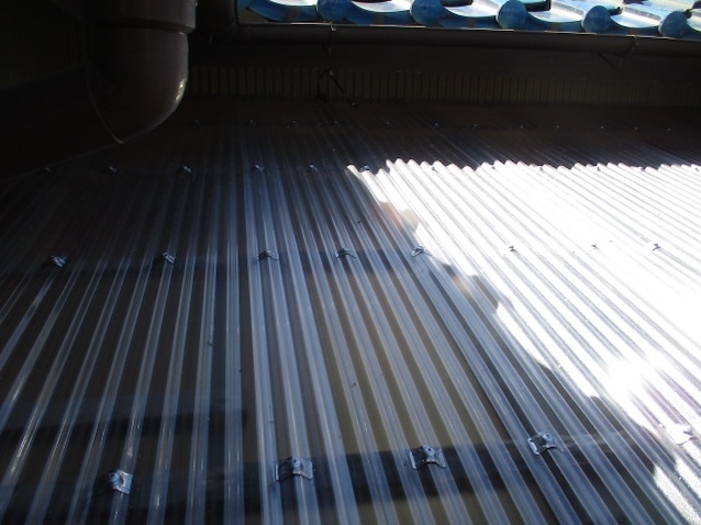 波板　ポリカーボネート　交換