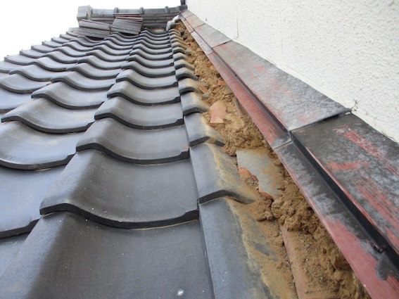 のし瓦　土　撤去　雨漏り修理