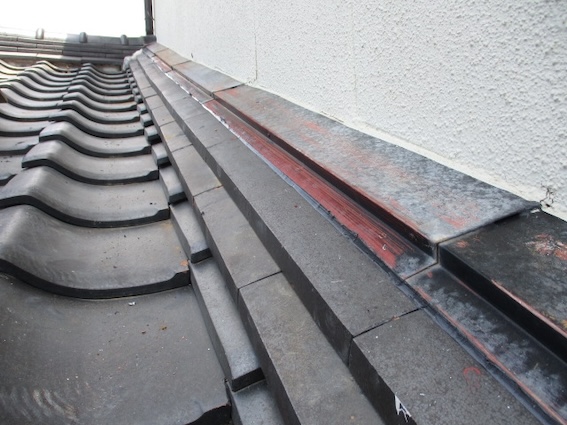 外壁下　壁際　のし　修理