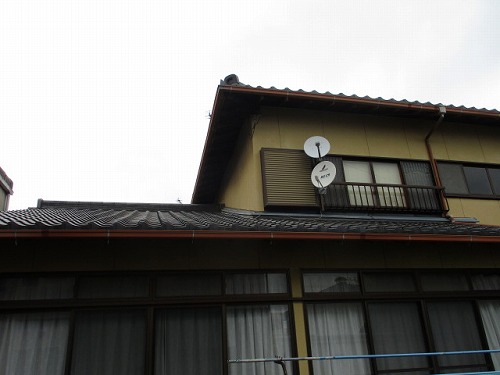 豊橋　瓦　漆喰　棟漆喰　雨樋　豊橋市