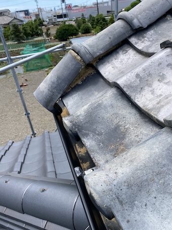 豊川市　瓦　地元　瓦工事店　緊急　修理