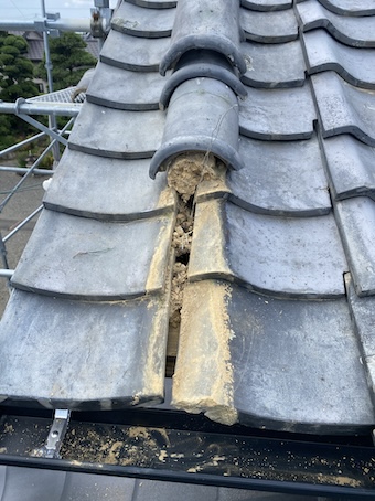 豊川市　瓦　地元　瓦工事店　緊急　修理