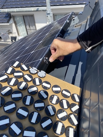 鳥よけ　防鳥ネット　留め具　固定