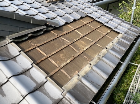瓦　雨漏り　部分修理　葺き直し