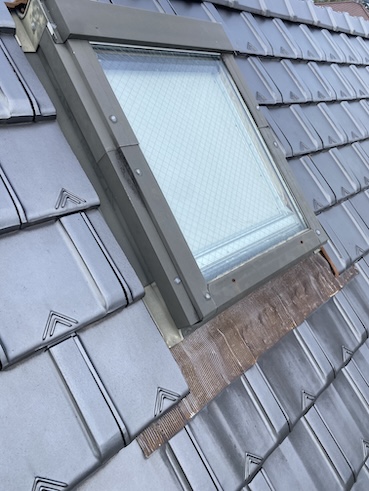 天窓　トップライト　屋根　天井　窓