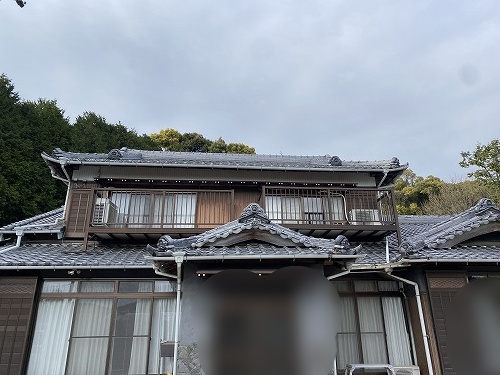 瓦ズレ　ずれ　雨漏り　豊川市　瓦